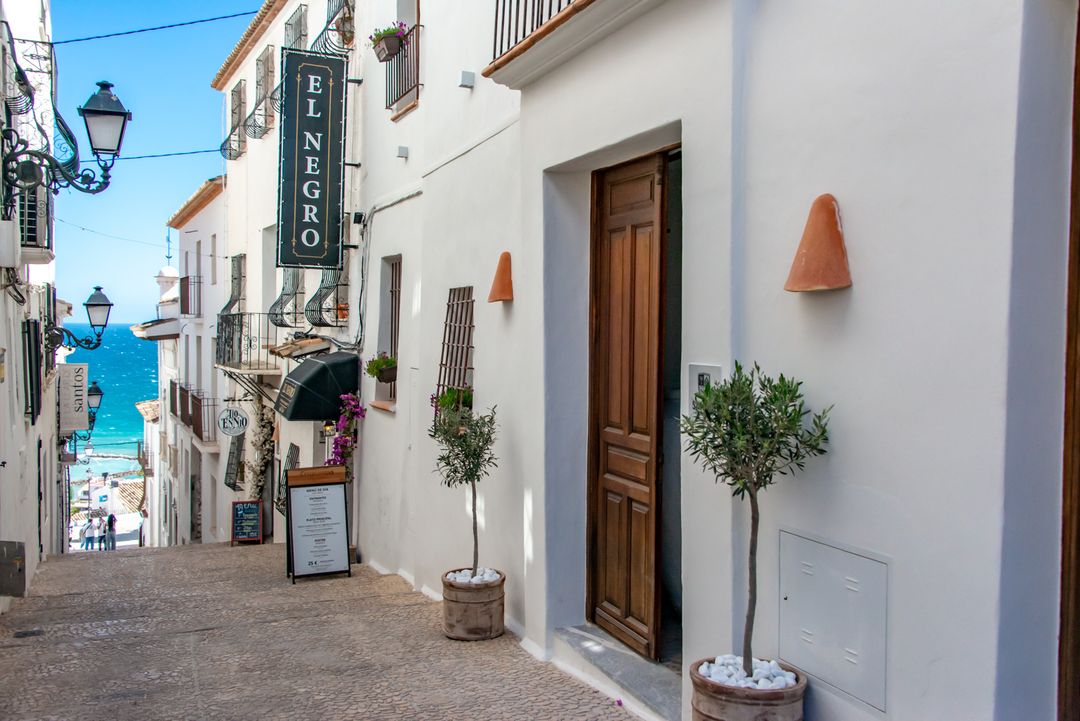 Street facade of Hotel Santa Barbara today