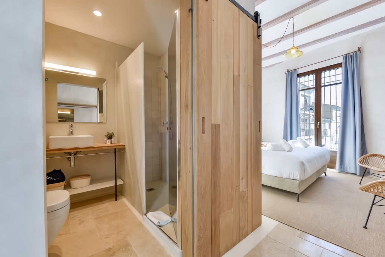 Double King room at Maison Salva