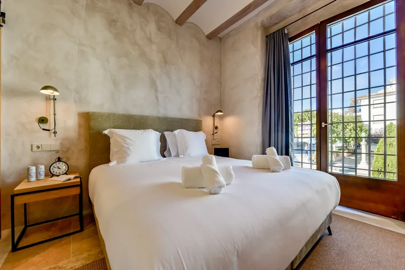 King room at Maison Salva — photo 2